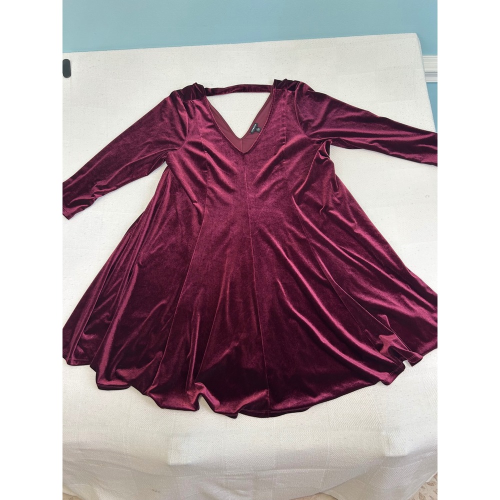 Torrid Womens Burgundy Velvet V-Neck Skater Mini Dress Long Sleeve Plus Size 3